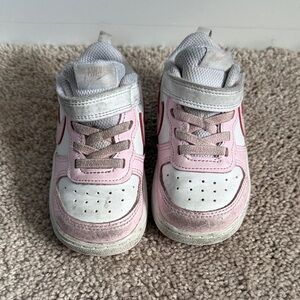 Nike Kids Pink and White Sneakers size 7